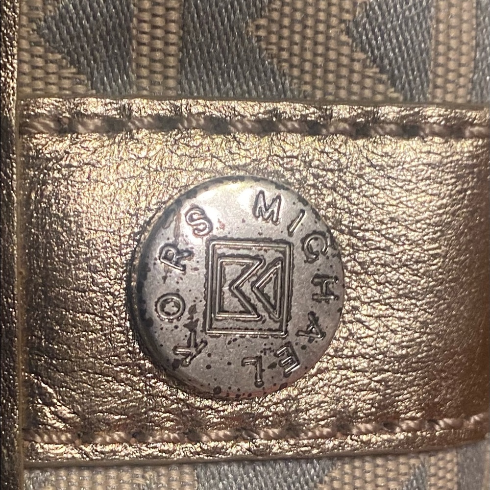 Vintage Gold Michael Kors purse - Picture 10 of 13